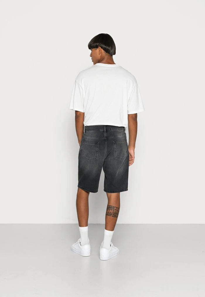 Diesel D-STRUKT-SHORT - Denim Shorts - 0eham 02 - Image 3