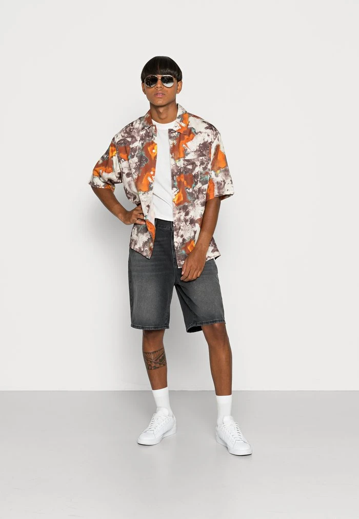 Diesel D-STRUKT-SHORT - Denim Shorts - 0eham 02 - Image 2