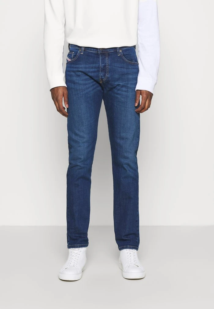 Diesel D-YENNOX - Slim Fit Jeans - Dark Blue